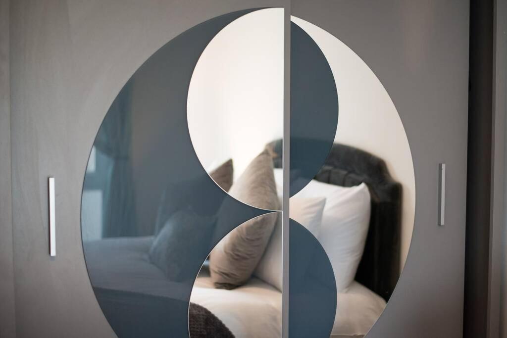 Apartment At Neptune With Parking Space - Tv In Every Bedroom! *